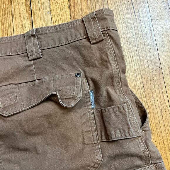 Duluth Trading Cargo Shorts Mens 46 Brown Flex Fire Hose Work 9” Inseam - Picture 4 of 11